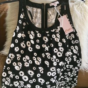 Candies Womens XL Zip Back crochet trimmed Tanktop